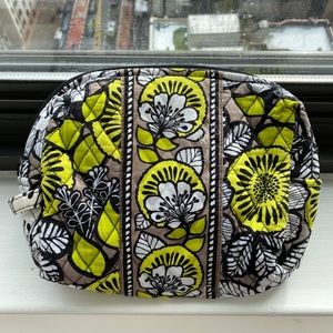 NWOT Vera Bradley - cosmetics case